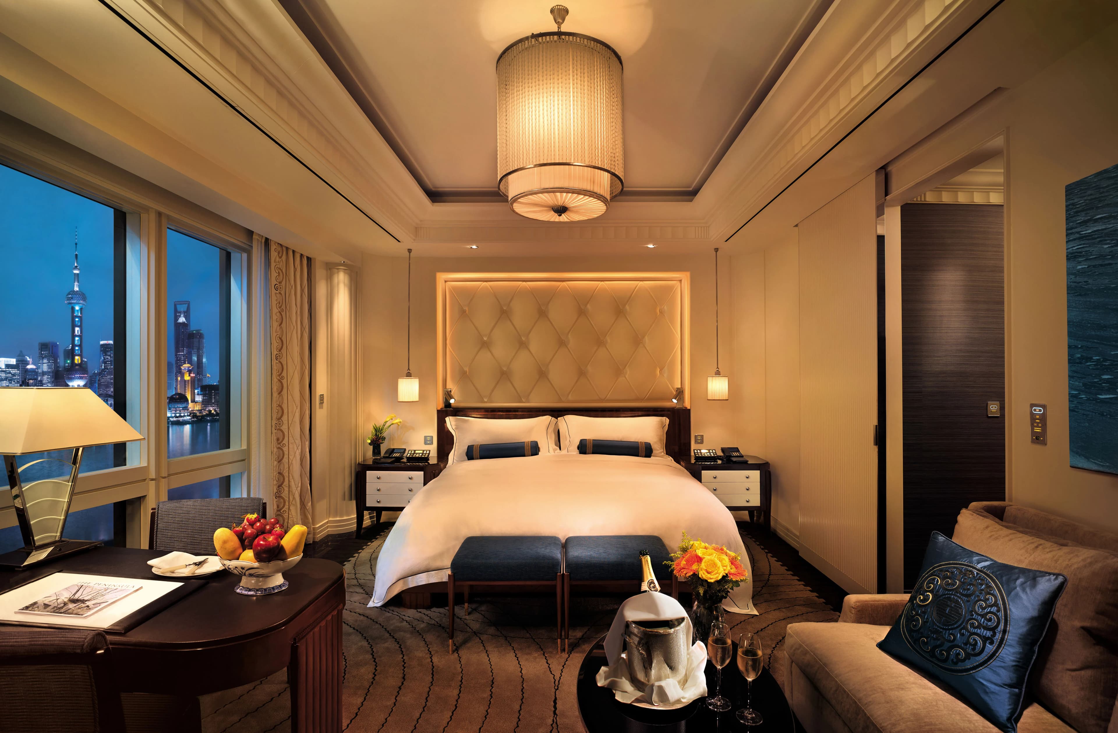 Luxury Hotel